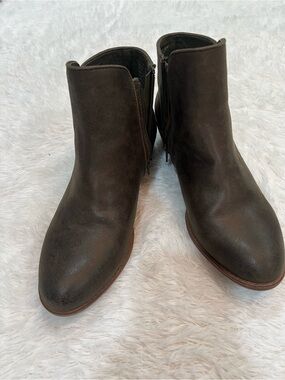 Hot Tomato Black Suede Ankle Boots